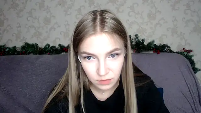 HitGyrl online show from 15, 12, 2025