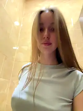 ElliRose online show from 10, 9, 2025