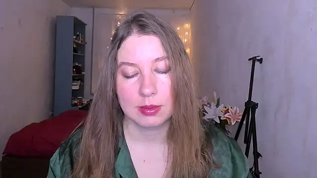 Snapshot of NancySanders chatting on 5, 2, 2026 NancySanders online show from 5, 2, 2026