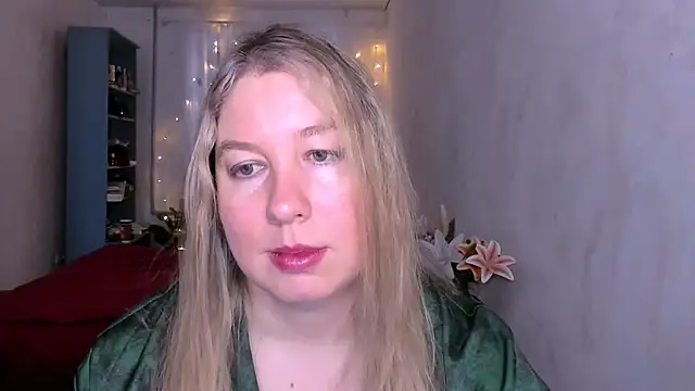 Snapshot of NancySanders chatting on 8, 2, 2026 NancySanders online show from 8, 2, 2026