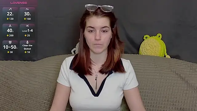 Snapshot of ElzaBlis chatting on 12, 11, 2025 ElzaBlis online show from 12, 11, 2025