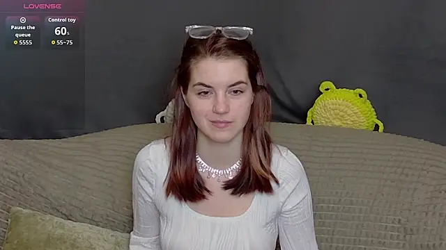 Snapshot of ElzaBlis chatting on 15, 11, 2025 ElzaBlis online show from 15, 11, 2025