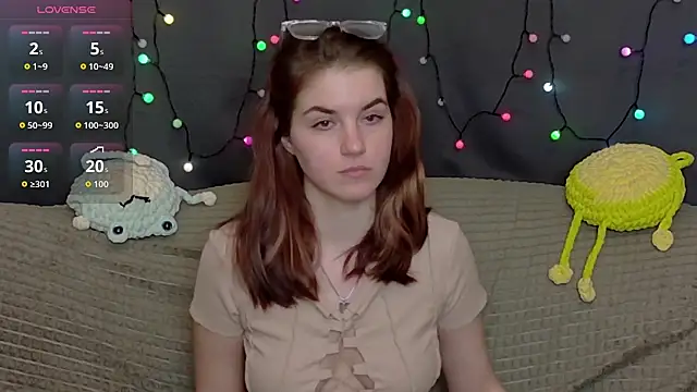 Snapshot of ElzaBlis chatting on 15, 12, 2025 ElzaBlis online show from 15, 12, 2025