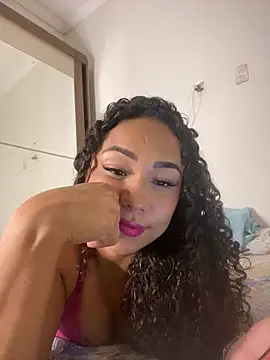 Snapshot of jhennyfer chatting on 24, 3, 2026 jhennyfer online show from 24, 3, 2026