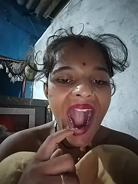 Snapshot of Maya_bhoji chatting on 8, 7, 2026 Maya bhoji online show from 8, 7, 2026