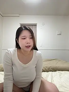 Snapshot of _YUNOo0_ chatting on 13, 5, 2026 YUNOo0 online show from 13, 5, 2026