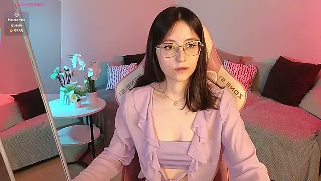 EsmaWonka online show from 8, 3, 2026