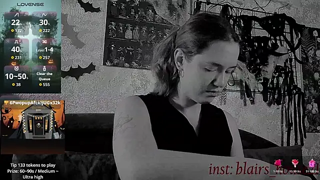 Snapshot of the_high_priestess chatting on 29, 10, 2025 the high priestess online show from 29, 10, 2025