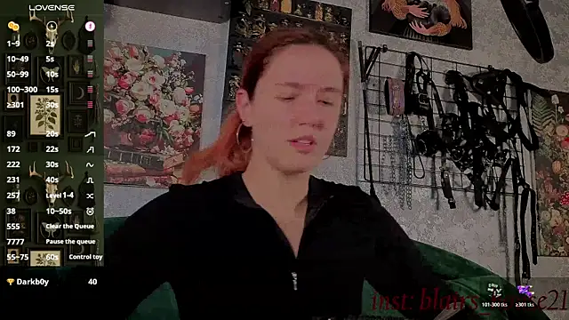 Snapshot of the_high_priestess chatting on 7, 11, 2025 the high priestess online show from 7, 11, 2025