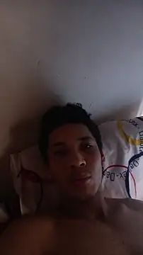 Snapshot of RuiMaddoox chatting on 2, 11, 2025 RuiMaddoox online show from 2, 11, 2025