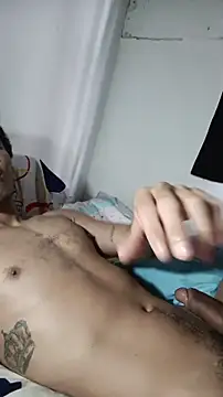 Snapshot of RuiMaddoox chatting on 5, 11, 2025 RuiMaddoox online show from 5, 11, 2025