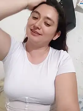 Snapshot of Anaa_Rose chatting on 2, 12, 2025 Anaa Rose online show from 2, 12, 2025