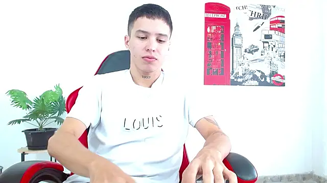 Snapshot of Cumandres18 chatting on 30, 10, 2025 Cumandres18 online show from 30, 10, 2025