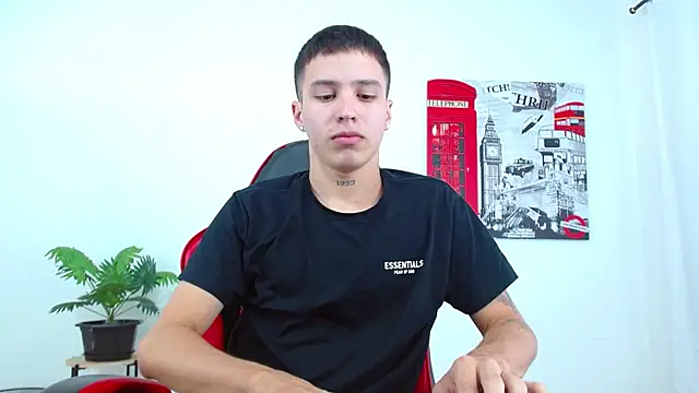 Snapshot of Cumandres18 chatting on 5, 11, 2025 Cumandres18 online show from 5, 11, 2025