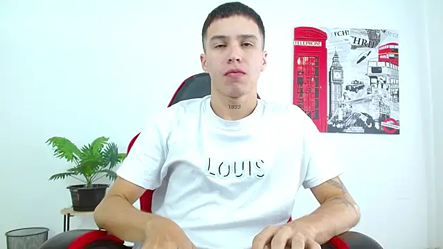 Snapshot of Cumandres18 chatting on 11, 11, 2025 Cumandres18 online show from 11, 11, 2025