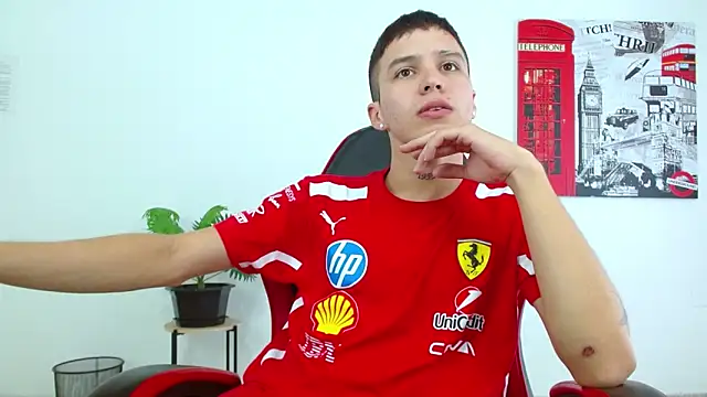 Snapshot of Cumandres18 chatting on 29, 11, 2025 Cumandres18 online show from 29, 11, 2025