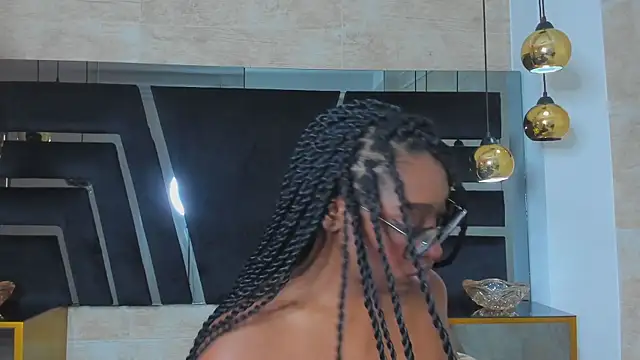 Snapshot of YallianaBrooks chatting on 16, 7, 2026 YallianaBrooks online show from 16, 7, 2026