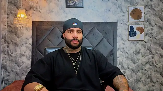 Apolo rousse1 online show from 26, 11, 2025