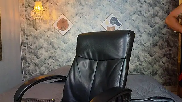 Apolo rousse1 online show from 20, 12, 2025