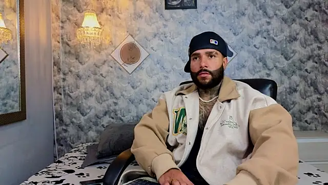 Apolo rousse1 online show from 5, 1, 2026