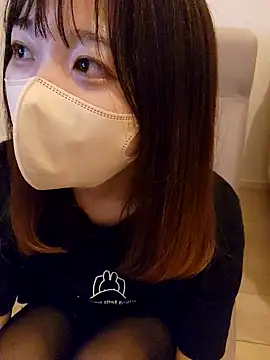 Snapshot of Sakura-japanese- chatting on 8, 10, 2025 Sakura-japanese- online show from 8, 10, 2025