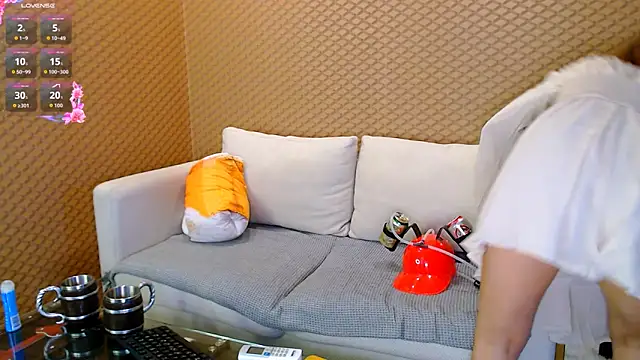 Snapshot of Flirty_Duo chatting on 1, 10, 2025 Flirty Duo online show from 1, 10, 2025
