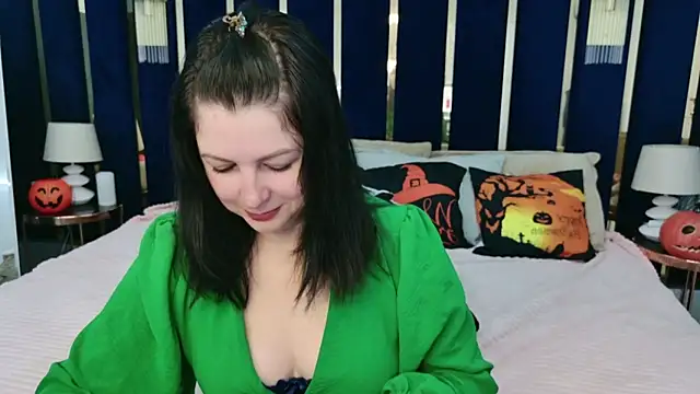 Nina Stane online show from 21, 10, 2025