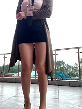 Snapshot of zhizhinaigai chatting on 7, 11, 2025 zhizhinaigai online show from 7, 11, 2025