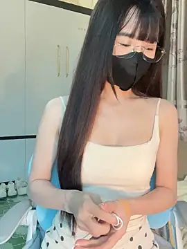 Dior baby online show from 16, 12, 2025