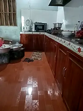 Snapshot of Sweet-Berry89 chatting on 4, 11, 2025 Sweet-Berry89 online show from 4, 11, 2025