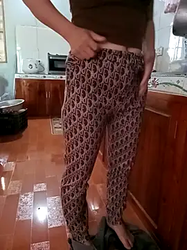 Snapshot of Sweet-Berry89 chatting on 15, 11, 2025 Sweet-Berry89 online show from 15, 11, 2025