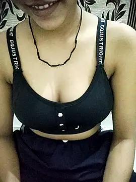 Snapshot of Nikita-Singh88 chatting on 15, 10, 2025 Nikita-Singh88 online show from 15, 10, 2025