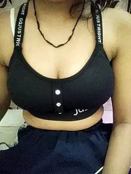 Snapshot of Nikita-Singh88 chatting on 18, 10, 2025 Nikita-Singh88 online show from 18, 10, 2025