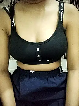 Snapshot of Nikita-Singh88 chatting on 26, 10, 2025 Nikita-Singh88 online show from 26, 10, 2025