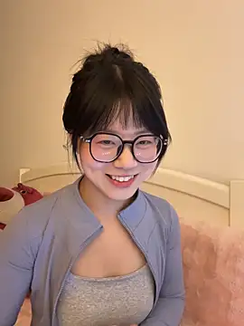 Ella-A9 online show from 17, 12, 2025