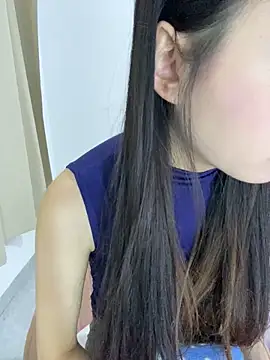 MengMeng0515 online show from 7, 6, 2026