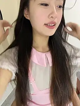 MengMeng0515 online show from 22, 6, 2026