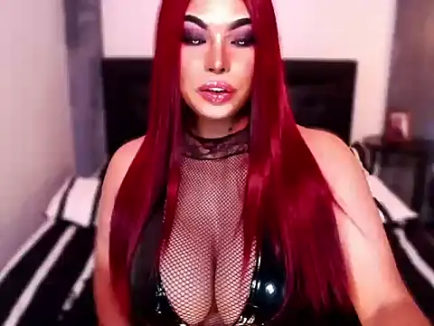 Snapshot of xTrixieMae chatting on 8, 5, 2026 xTrixieMae online show from 8, 5, 2026