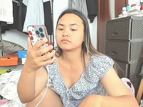 Snapshot of saika_blush chatting on 10, 7, 2026 saika blush online show from 10, 7, 2026