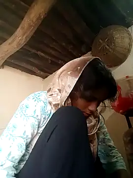 Hot siiii online show from 6, 11, 2025