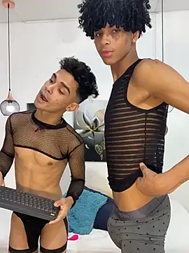 Violet Dream2 online show from 5, 4, 2026