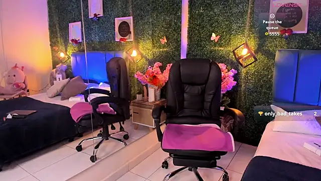 Linagh  online show from 19, 9, 2025