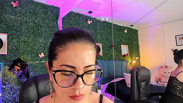 Linagh  online show from 8, 1, 2026