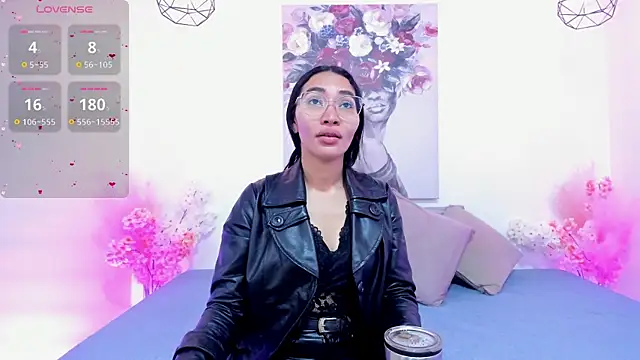 lucyy liiuu online show from 7, 11, 2025