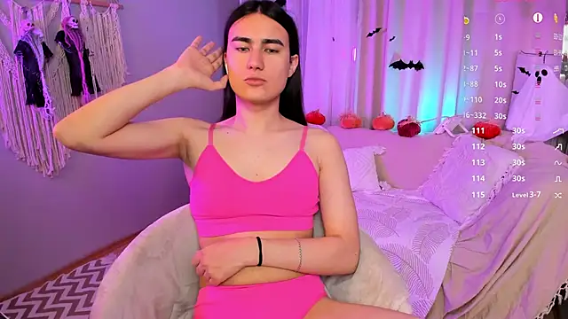 HeyAlena online show from 26, 10, 2025