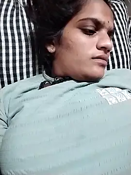 Snapshot of Sofia_kuuu chatting on 22, 9, 2025 Sofia kuuu online show from 22, 9, 2025