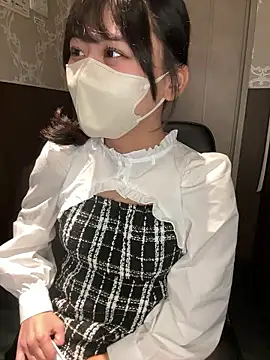 Snapshot of 0p-saki-p0 chatting on 16, 9, 2025 0p-saki-p0 online show from 16, 9, 2025