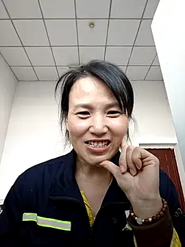 Snapshot of Haili-1 chatting on 27, 10, 2025 Haili-1 online show from 27, 10, 2025