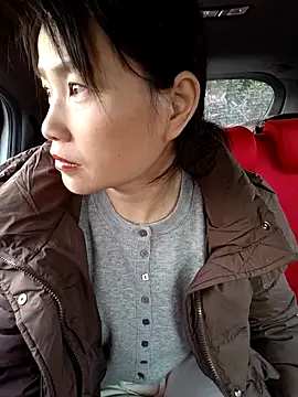 Snapshot of Haili-1 chatting on 30, 11, 2025 Haili-1 online show from 30, 11, 2025