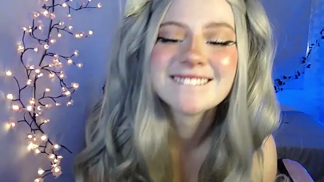 Snapshot of Lil_bela chatting on 26, 9, 2025 Lil bela online show from 26, 9, 2025